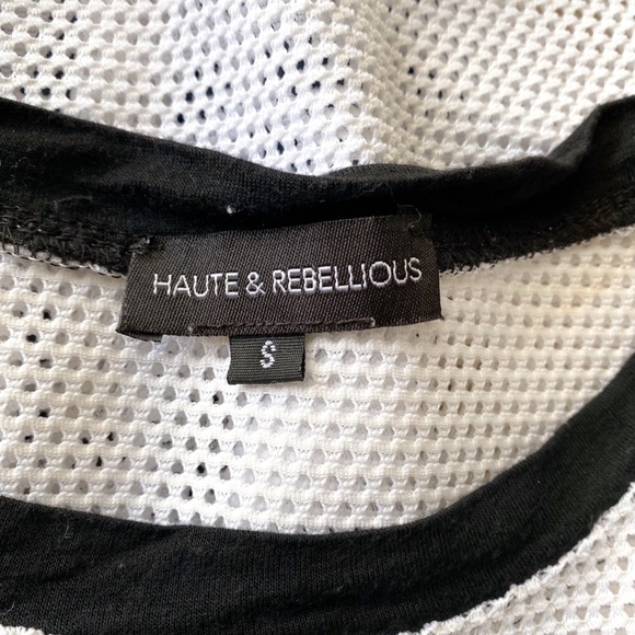 ☑️ HAUTE & REBELLIOUS BLACK WHITE FISHNET CASUAL PULLOVER TOP! - Picture 6 of 10